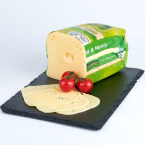 Grünländer Schnittkäse 48% F. iTr. Schnittkäse